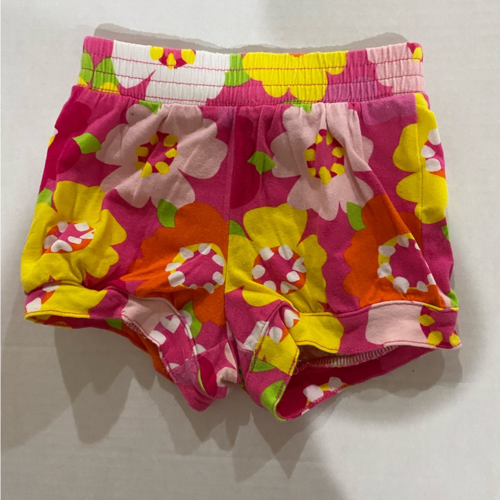 Children’s place toddler girl pink floral shorts size 18-24 months